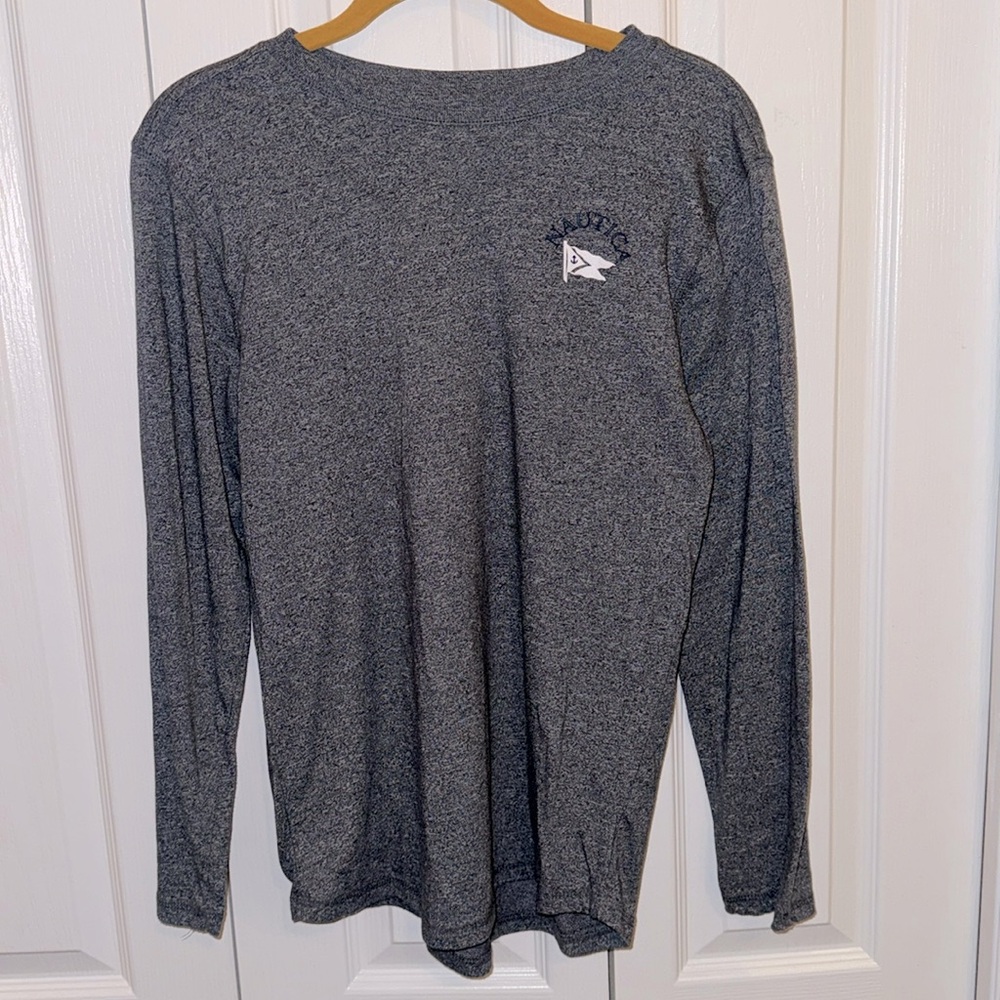 Nautica Boys Long Sleeve Tee Size L (14/16)